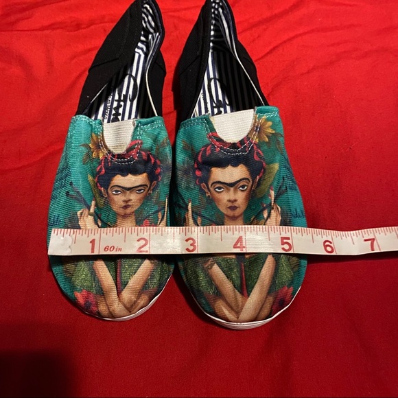 Shoes, Slip-On’s Frida Kahlo Mexican Art - Picture 4 of 5